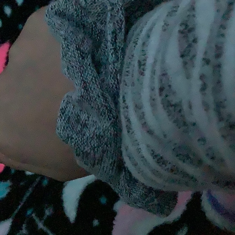 Scrunchie - Picture 2 of 2